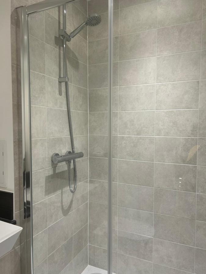 En-Suite Double Room In A Shared Apartment Close To Central London Exteriör bild