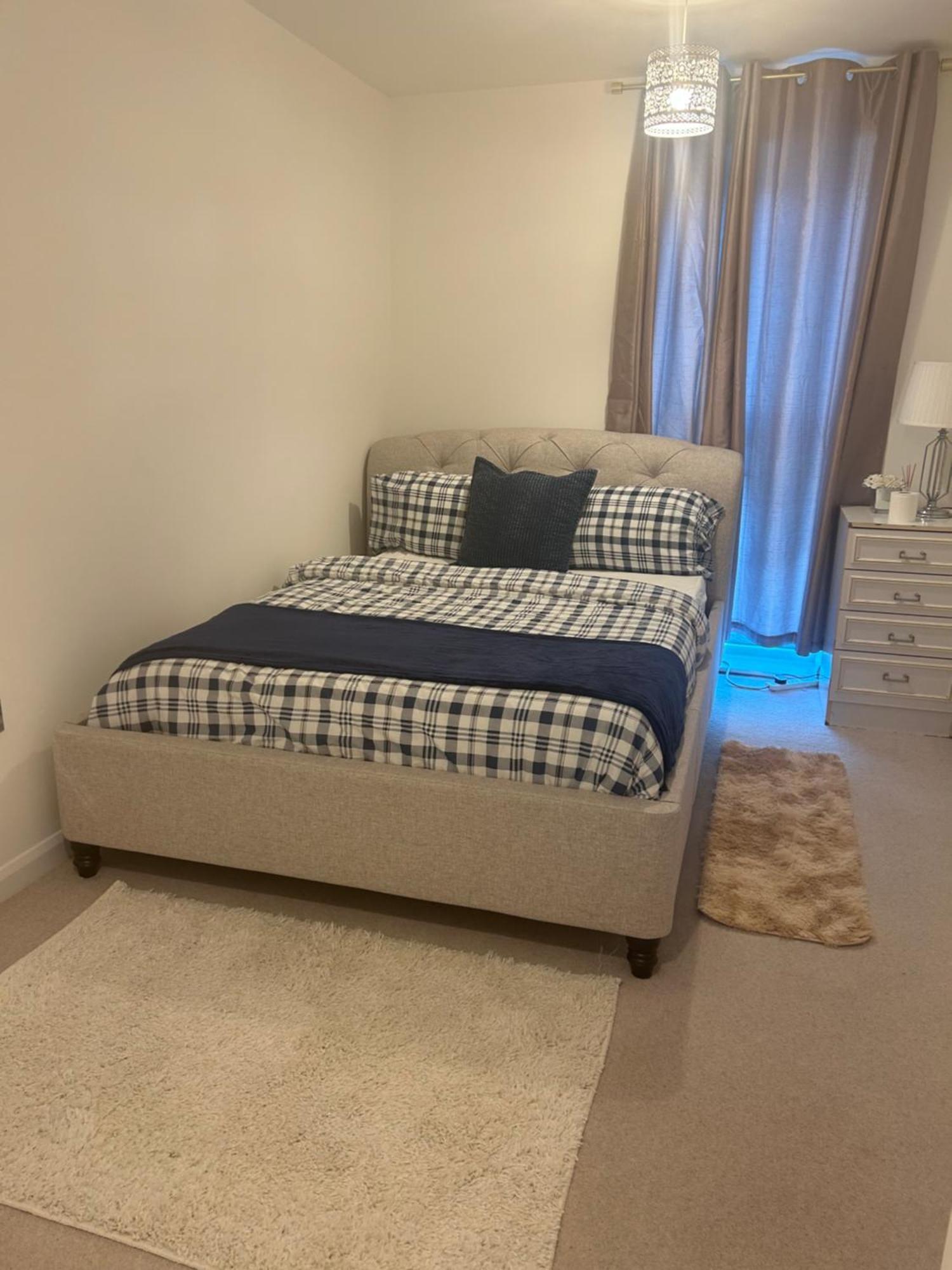 En-Suite Double Room In A Shared Apartment Close To Central London Exteriör bild